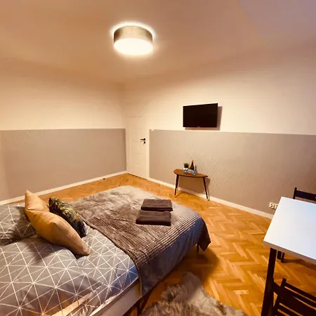 Clicktheflat Karmelicka Apart Rooms Warsaw Exterior photo