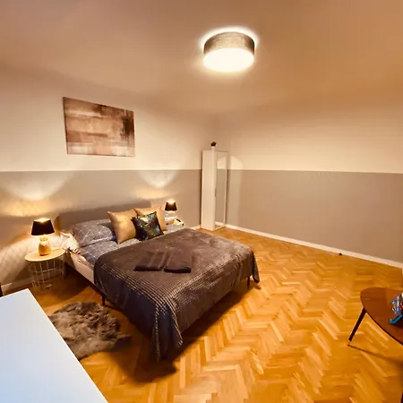 Clicktheflat Karmelicka Apart Rooms Warsaw Exterior photo