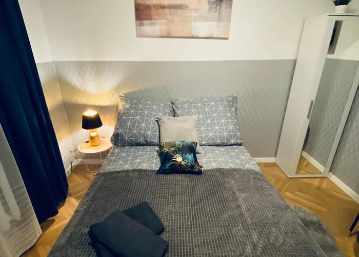 Clicktheflat Karmelicka Apart Rooms