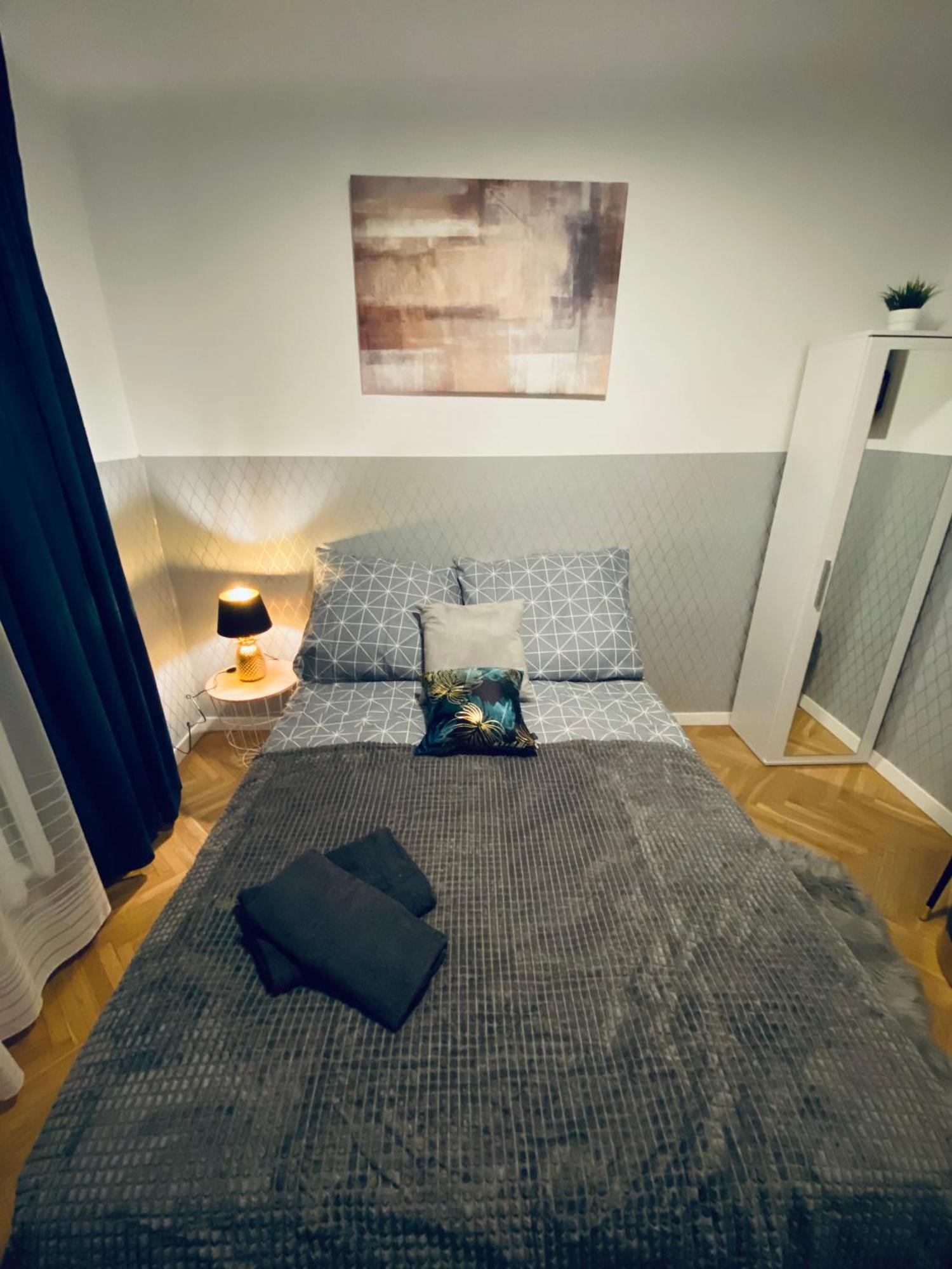 Hostel Clicktheflat Karmelicka Warsaw